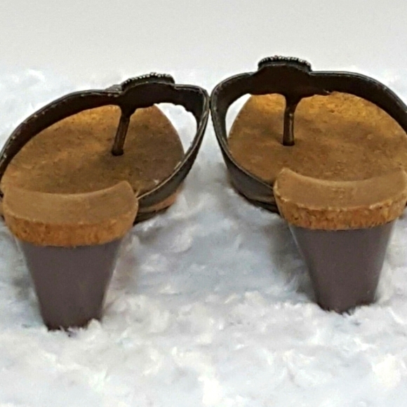 Reaction Kenneth Cole WEDGE  Sandals FLIP FLOP METALLIC Large RHINESTONE Beaded - Picture 5 of 9